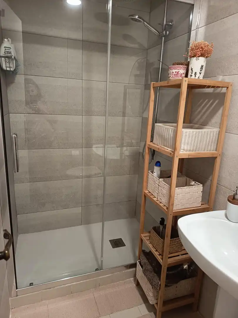 Baño de Piso en venta en Castellón de la Plana / Castelló de la Plana con Calefacción y Trastero