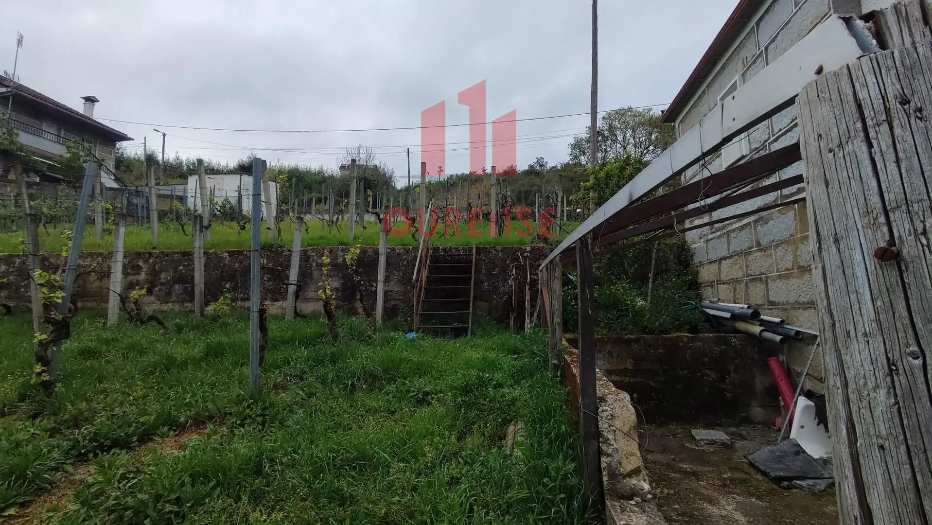 Casa o xalet en venda en Ourense Capital  amb Calefacció i Jardí privat