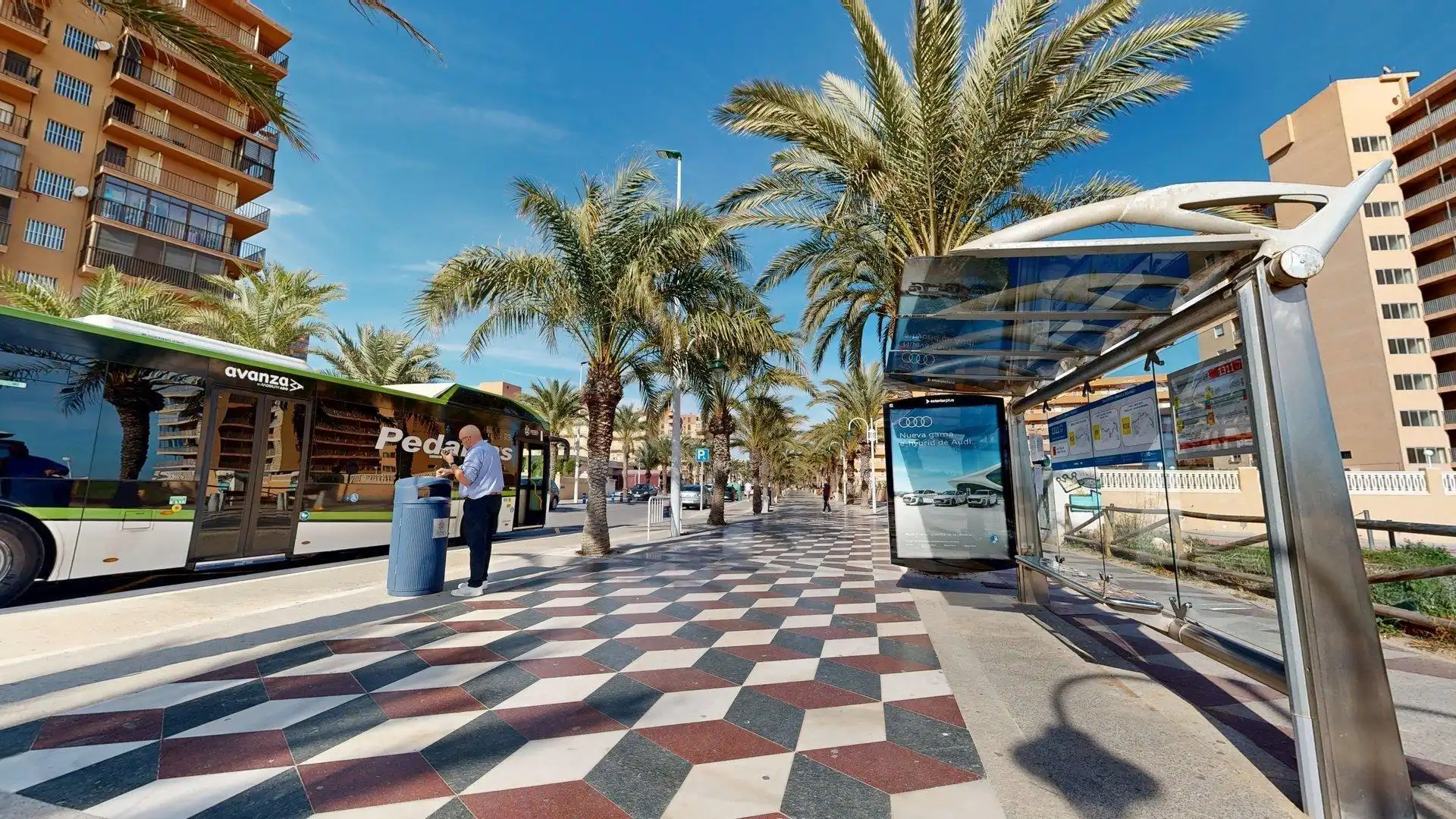 Wohnungen zur Miete in Calle Gran Vía, 19, Los Arenales del Sol