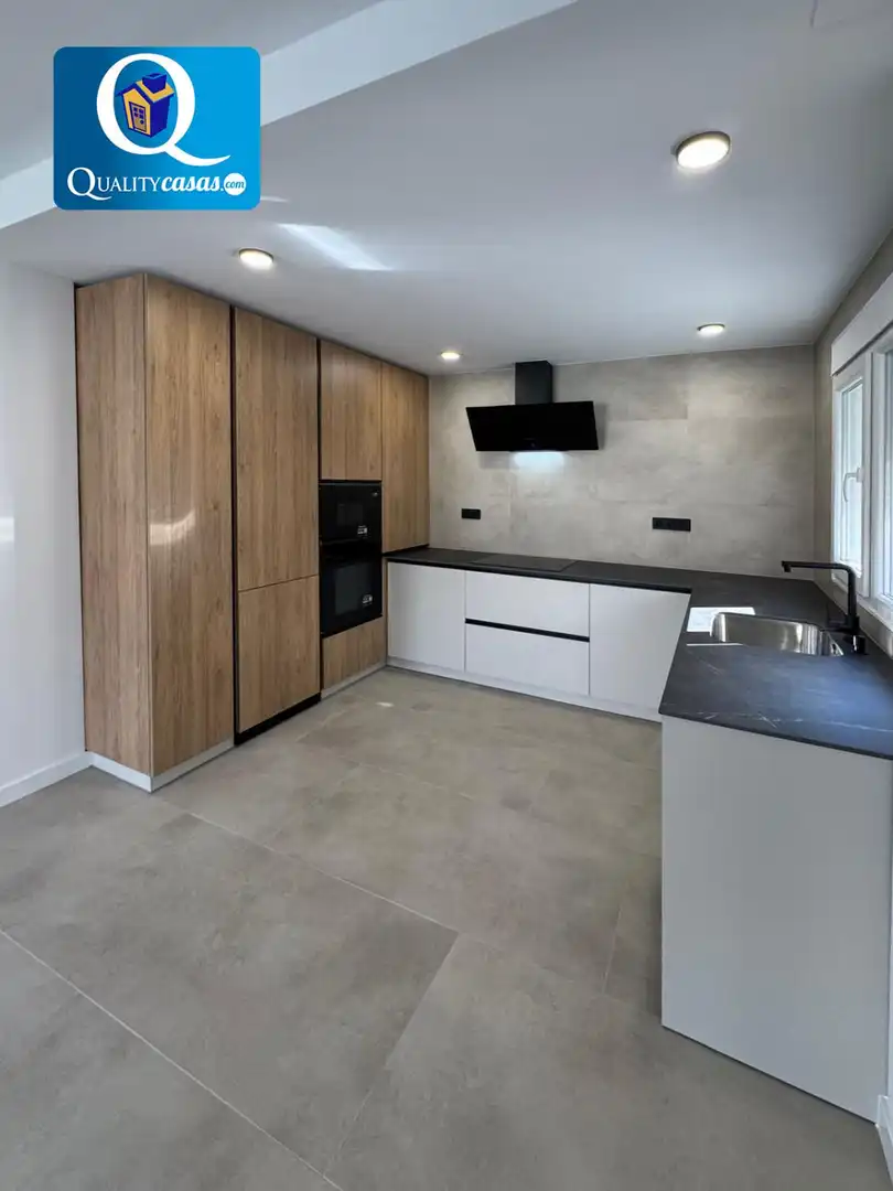 Kitchen of Detached homes for sale in El Campello  with Air Conditioner, Heating and Terrace