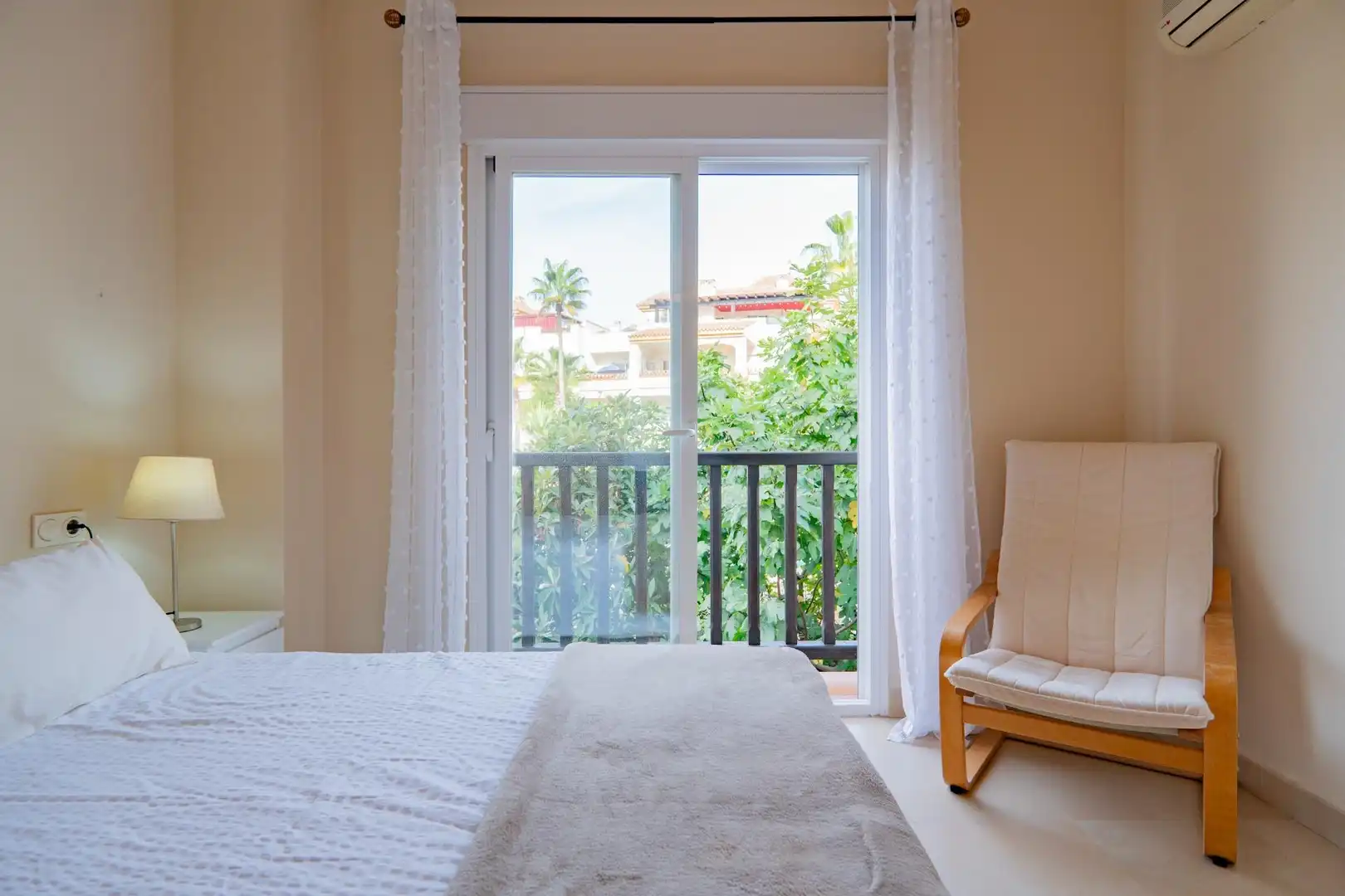 Wohnung zur Miete in Caleta de Vélez