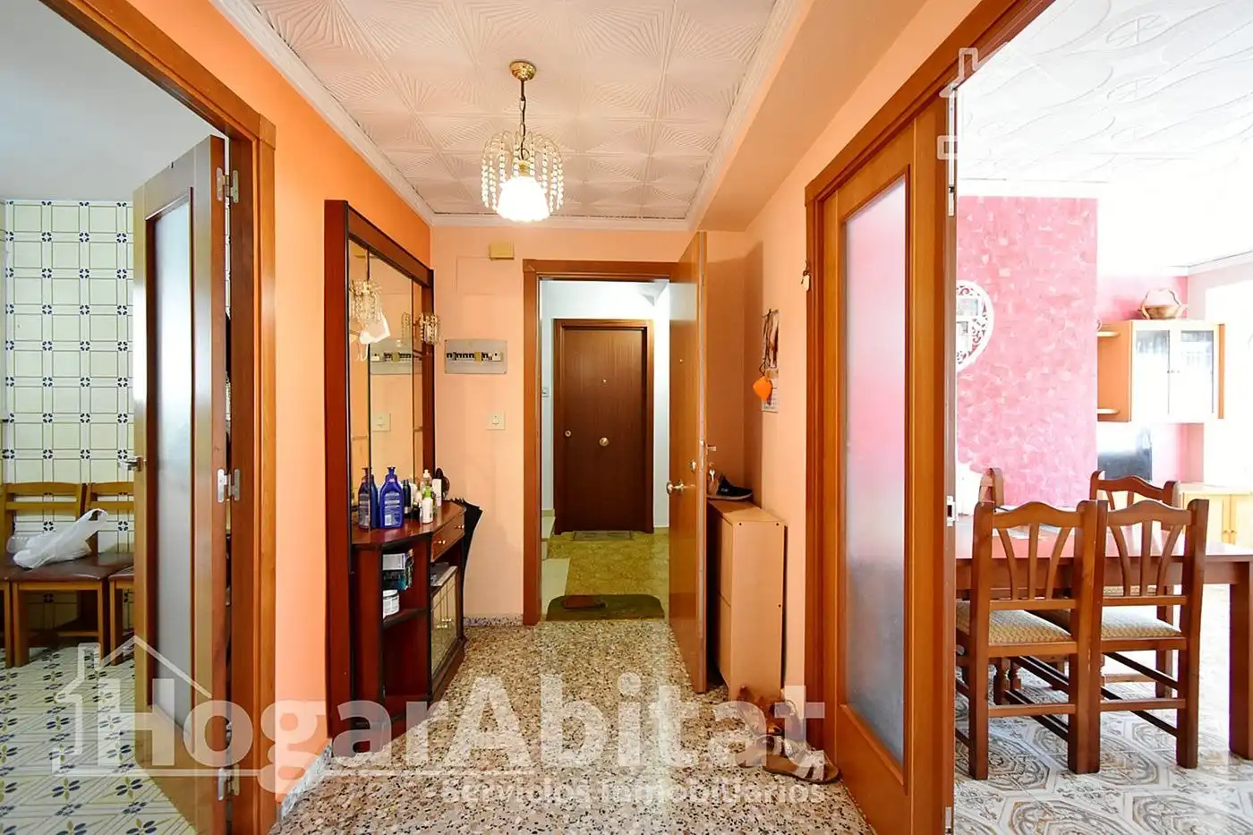 Wohnung zum Verkauf in Oliva mit Klimaanlage, Heizung und Terrasse