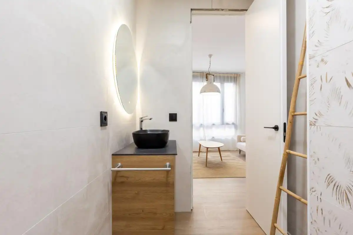 Badezimmer von Erdgeschoss zum Verkauf in Quart de Poblet mit Klimaanlage, Heizung und Möbliert