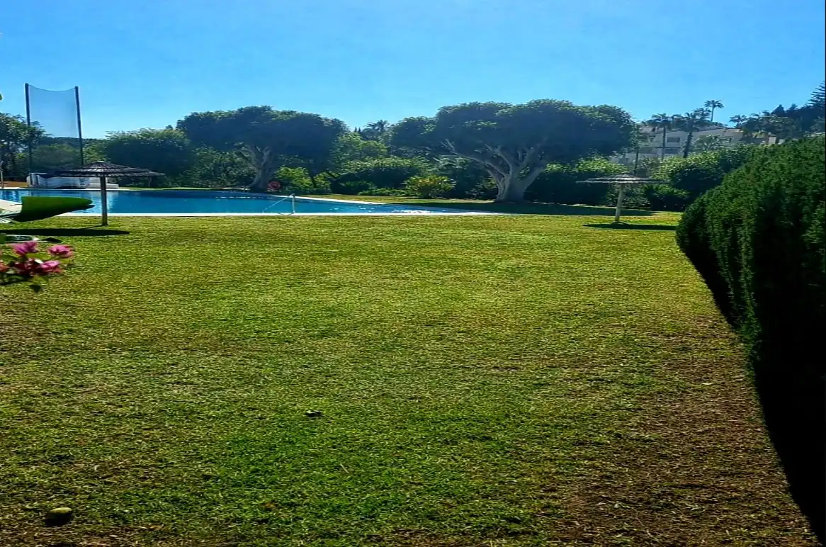 Apartments for sale in Benahavís  with Air Conditioner, Heating and Private garden