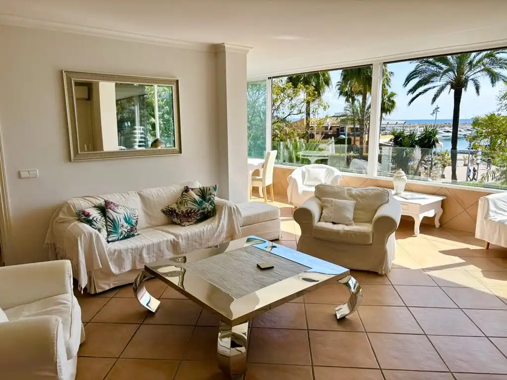 Apartament amb piscina en venda a Portals Nous, imagen 2