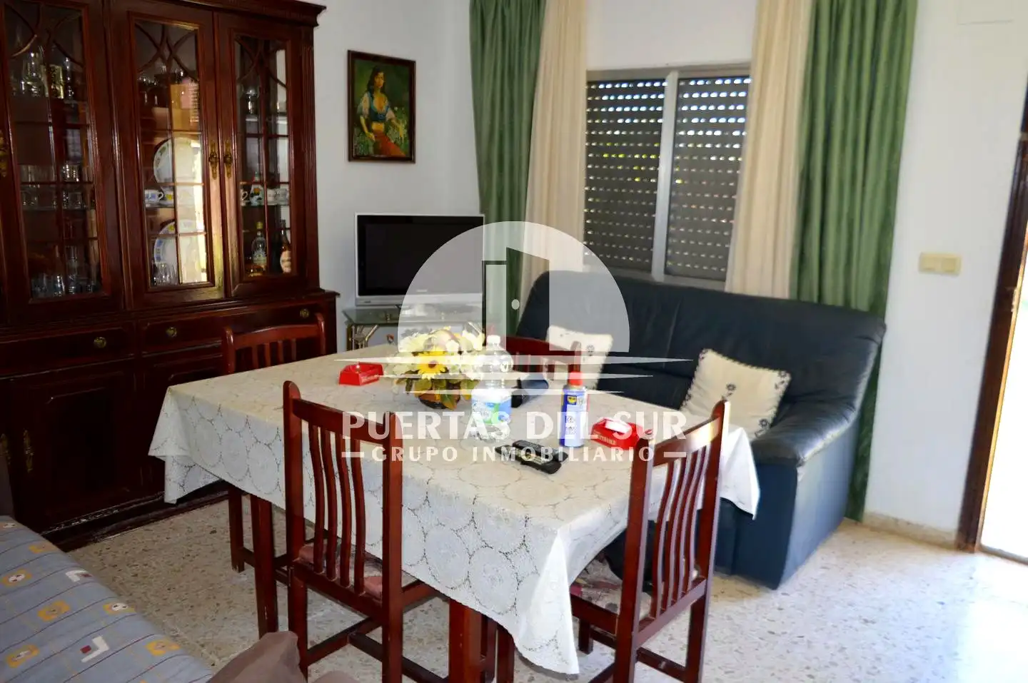 Comedor de Finca rústica en venta en Rota