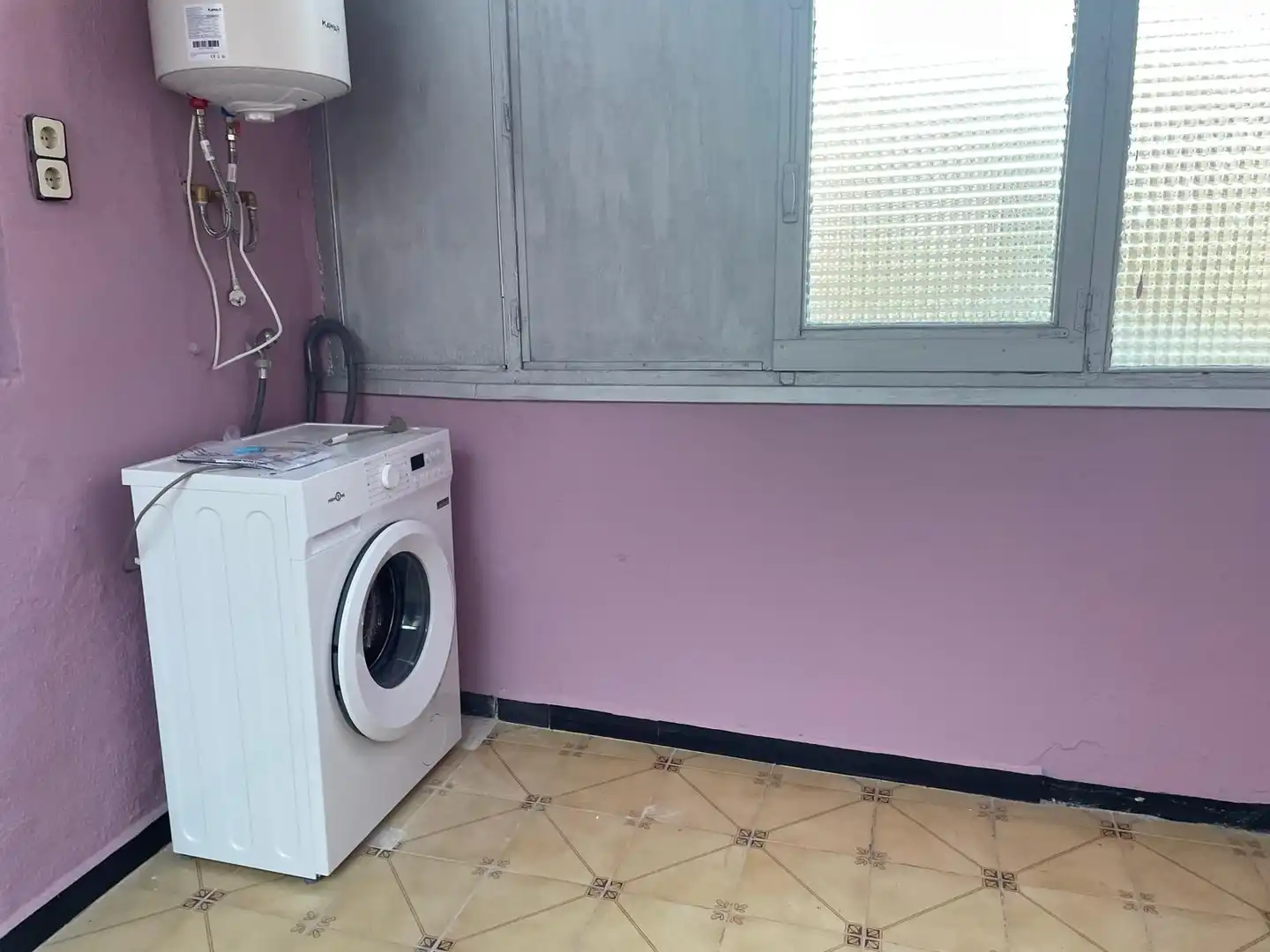 Kitchen of Flat for rent in Almansa