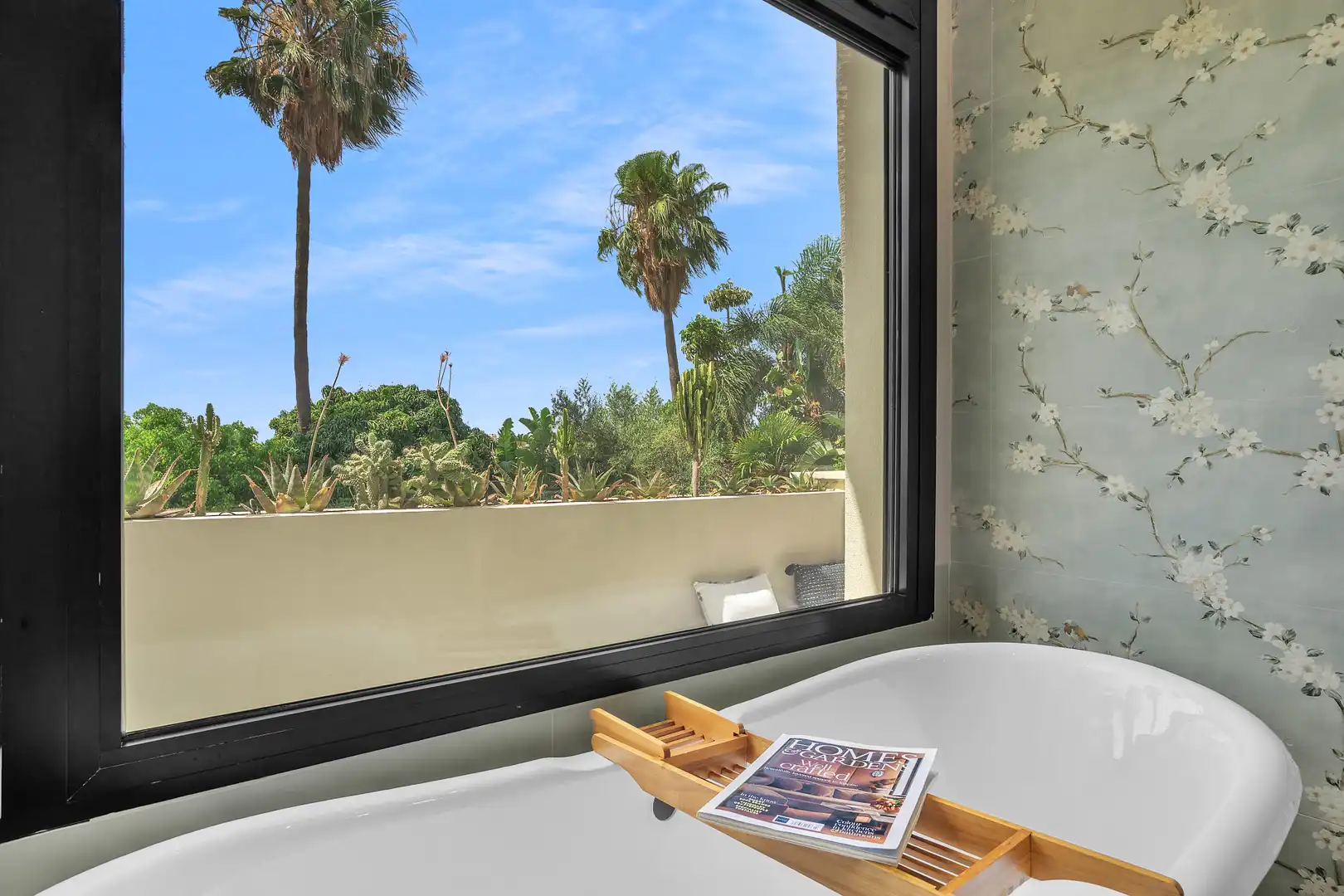 Bany de Casa o xalet de lloguer en Marbella amb Aire condicionat, Jardí privat i Terrassa