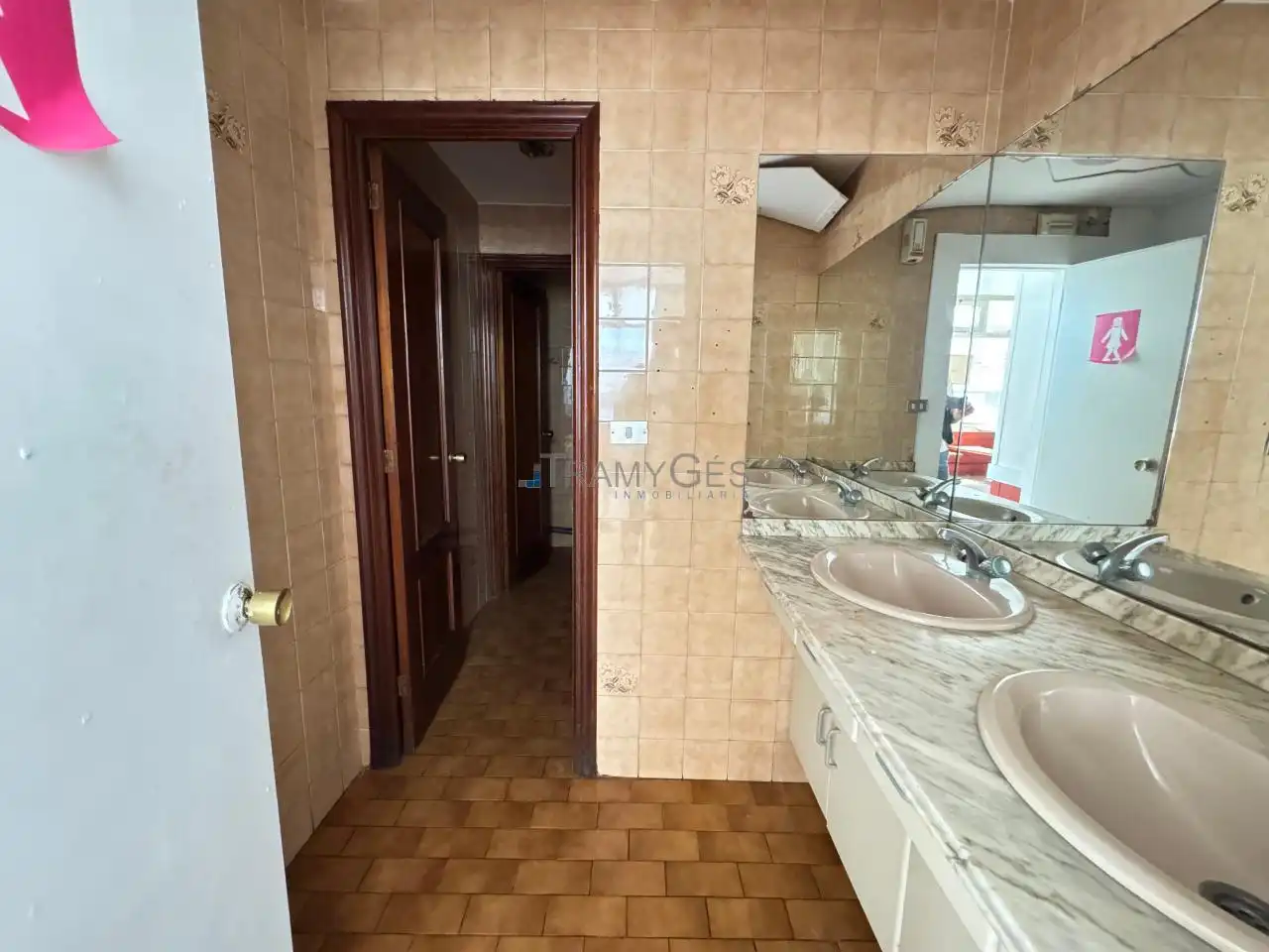 Local comercial en venda a BARCELONA, imagen 9