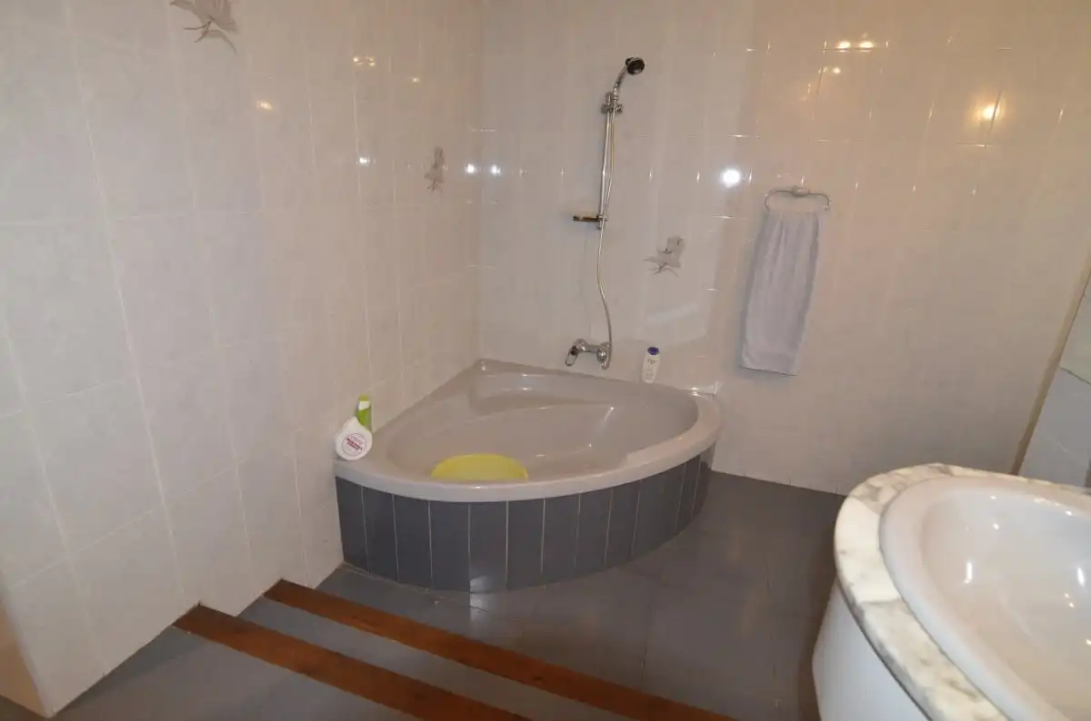 Detached house with terrace for sale in Villamayor, imagen 11