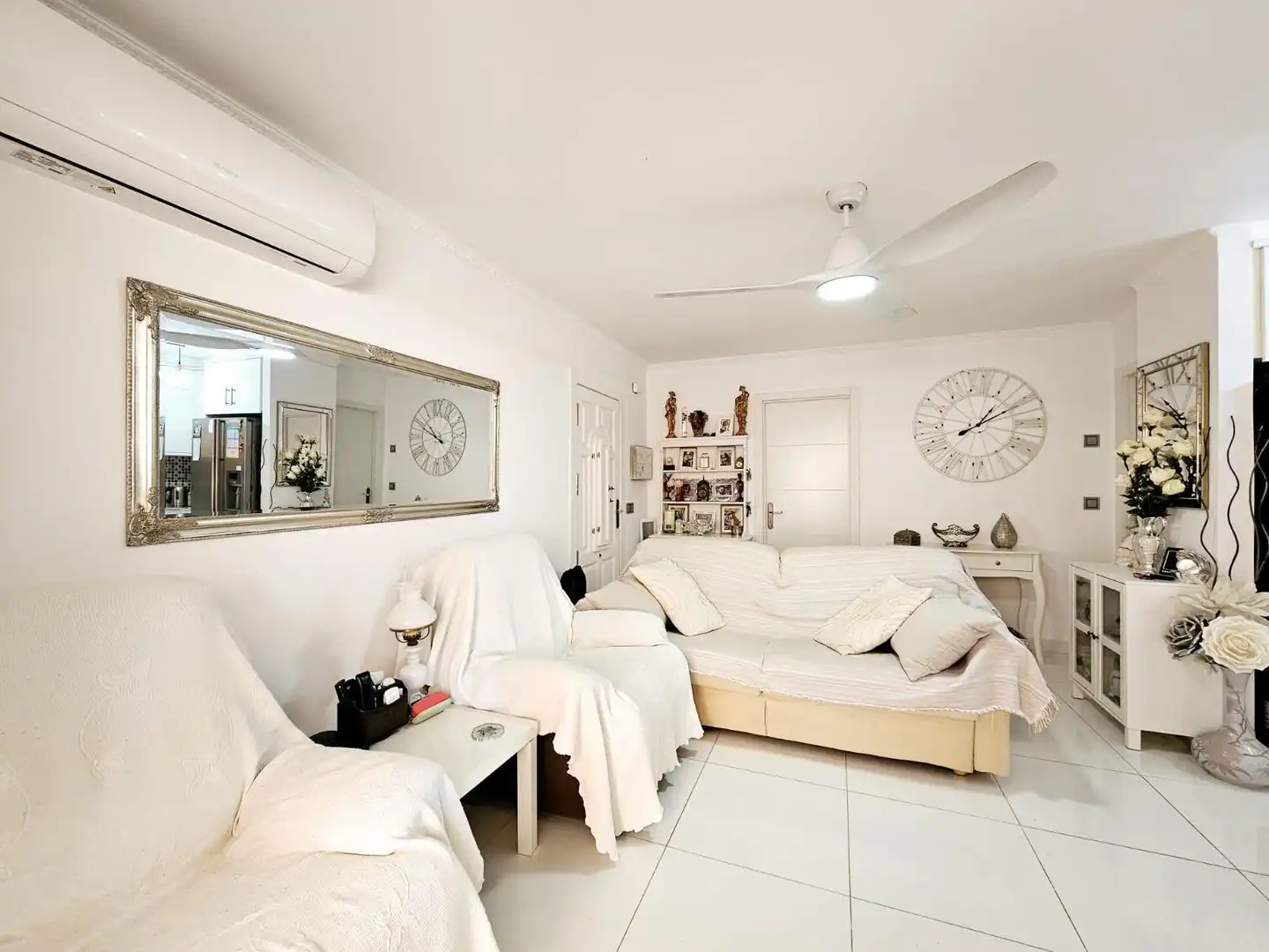 Sala d'estar de Apartament en venda en Mazarrón amb Jardí privat, Terrassa i Piscina comunitària
