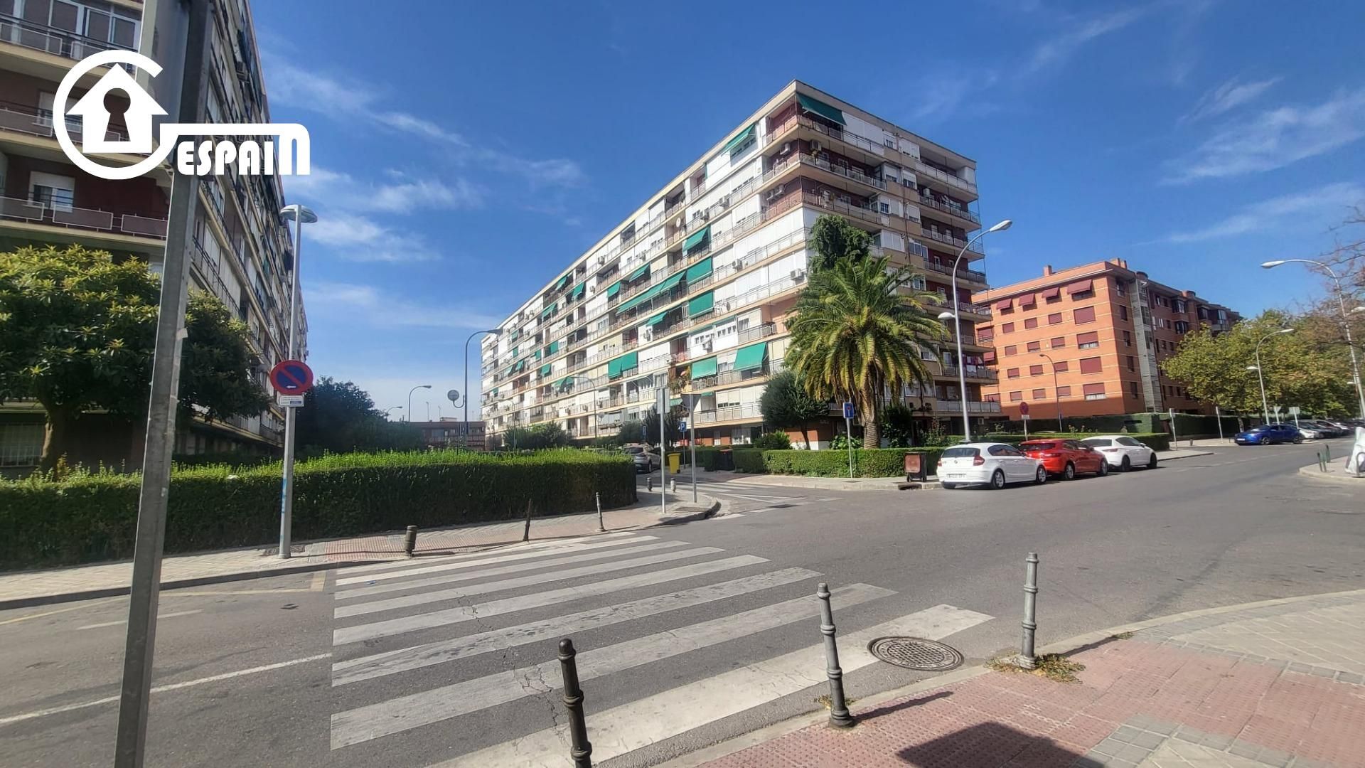 Exterior view of Flat for sale in  Madrid Capital  with Private garden, Parquet flooring and Terrace