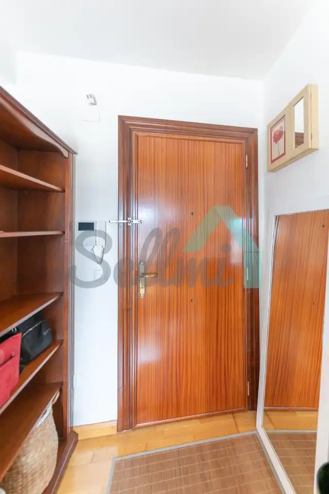 Wohnung zur Miete in Oviedo  mit Heizung, Parkett und Möbliert