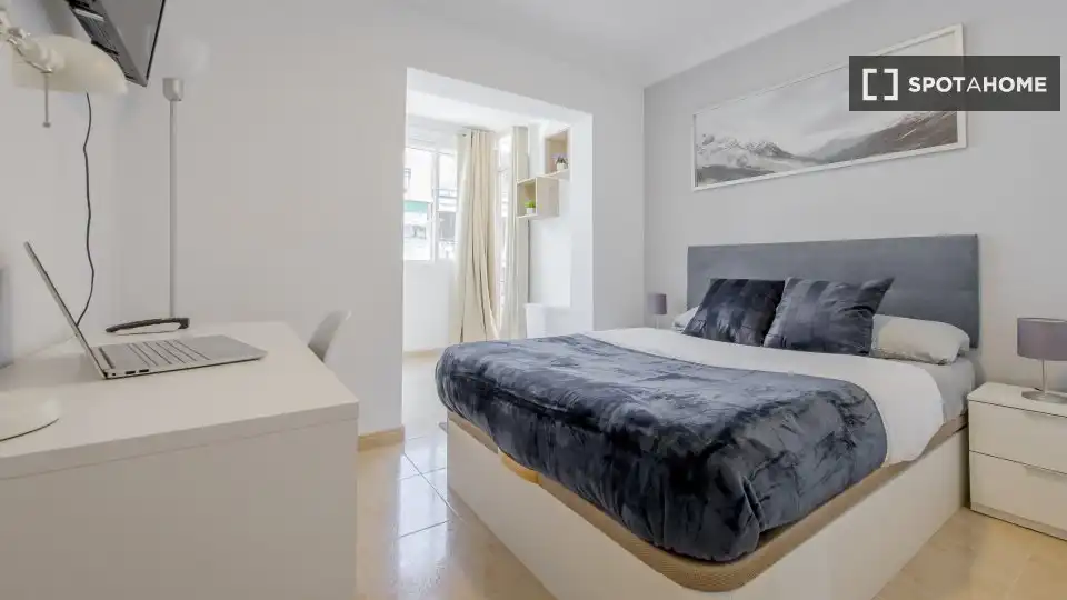 Room in Lucero