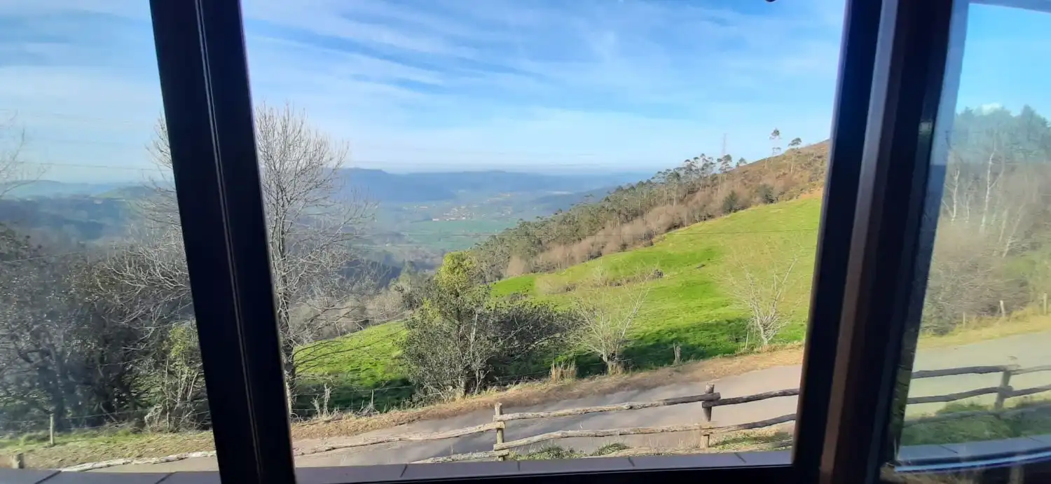 Vista exterior de Casa o chalet en venta en Solórzano con Calefacción, Trastero y Amueblado