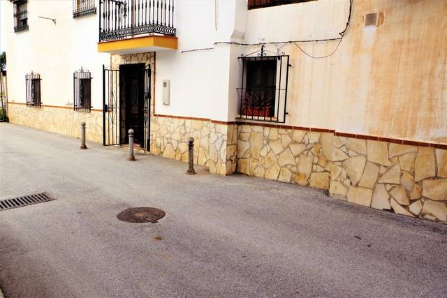 Finca rústica en Venta en Iznate