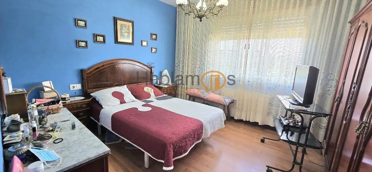 Habitación de Piso en venta en Vilagarcía de Arousa con Calefacción, Terraza y Trastero