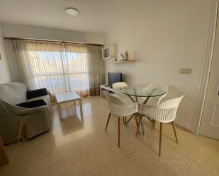 Sala d'estar de Apartament de lloguer en Gandia amb Aire condicionat i Terrassa