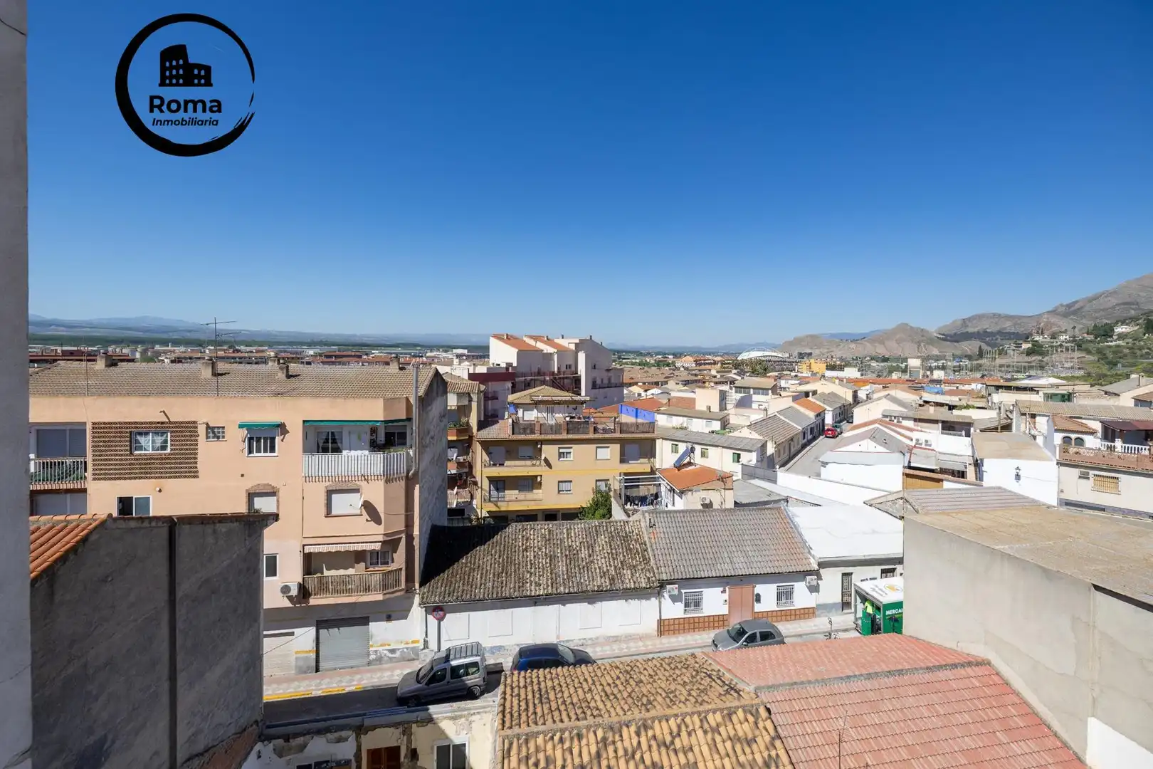 Vista exterior de Piso en venta en Atarfe con Balcón