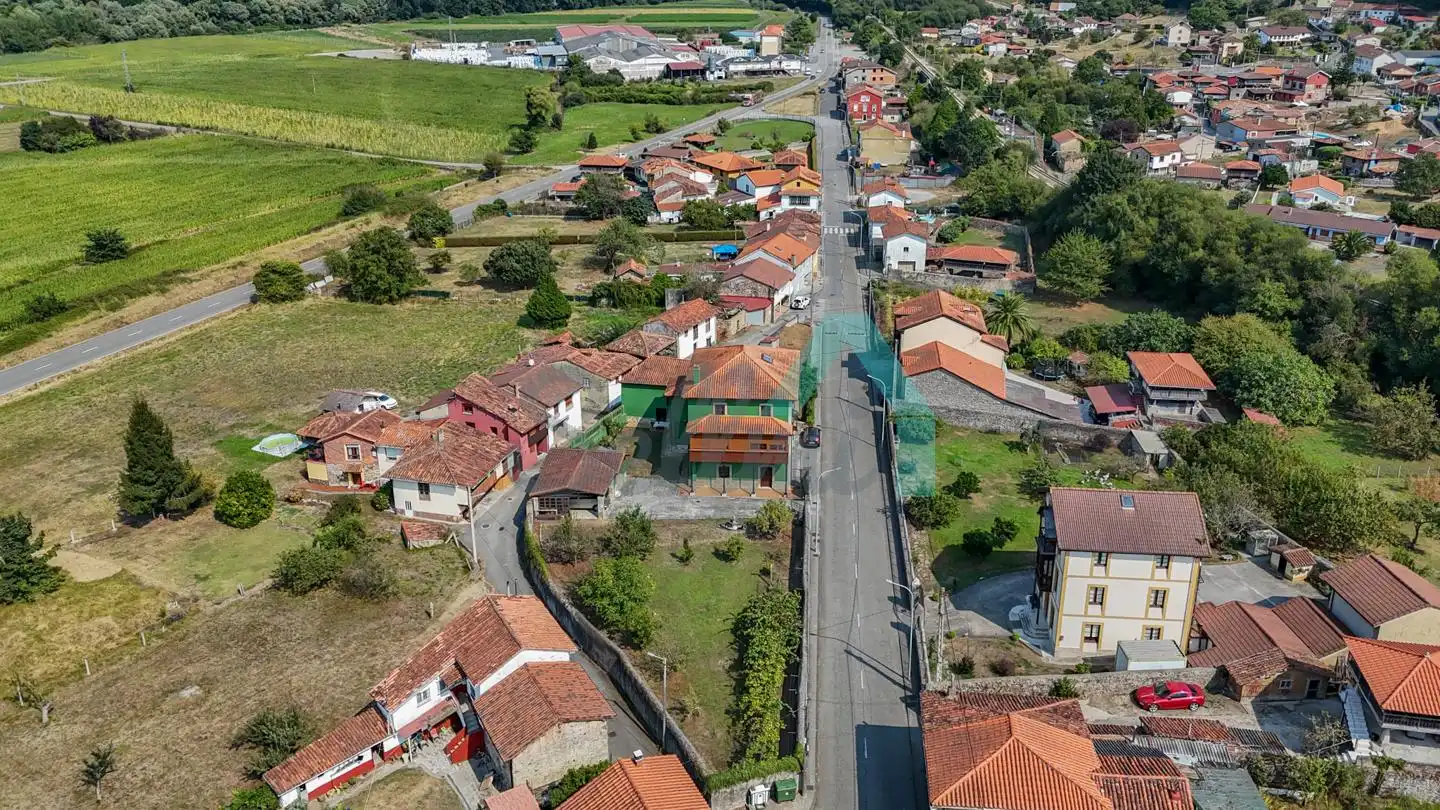 Exterior view of Houses for sale in Pravia  with Heating, Private garden and Parquet flooring
