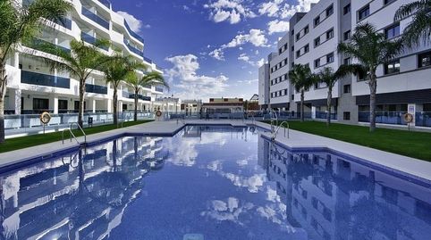 Apartamento de 3 dormitorios y 2 baños. Las Lagunas, Mijas Costa