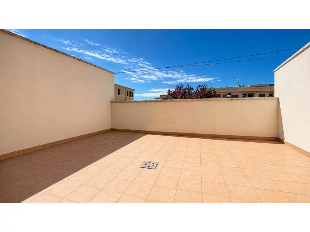 Terrassa de Pis en venda en Muro amb Moblat, Forn i Rentadora