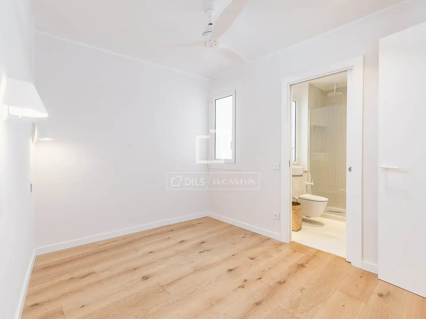 Habitación de Piso en venta en Barcelona con Aire acondicionado, Calefacción y Parquet