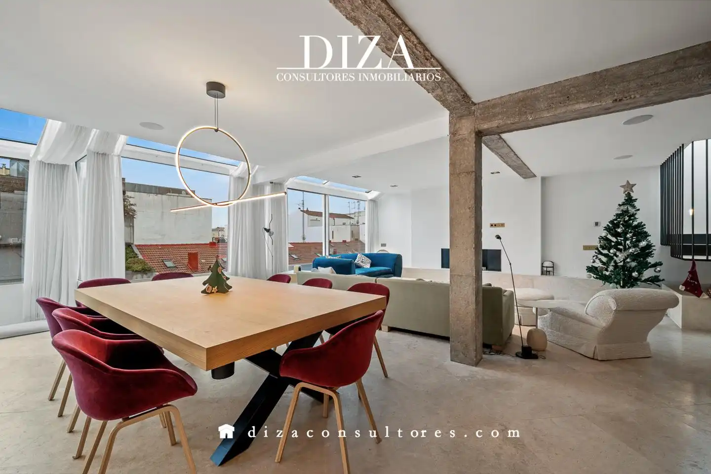 Exterior view of Attic for sale in Madrid  with Air Conditioner, Terrace and Storage room