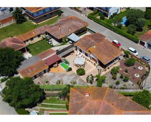 Vista exterior de Casa o xalet en venda en Cervià de Ter amb Aire condicionat, Calefacció i Jardí privat