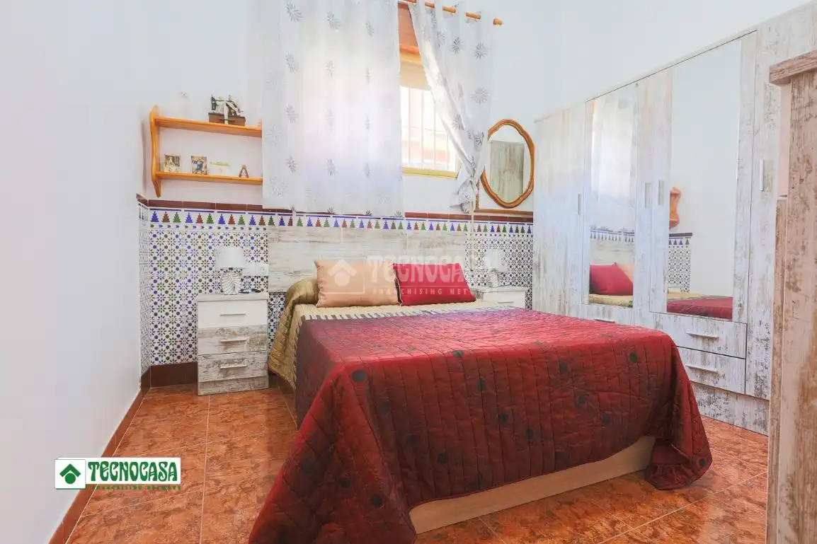 Schlafzimmer von Wohnung zum Verkauf in Adra mit Klimaanlage, Heizung und Terrasse