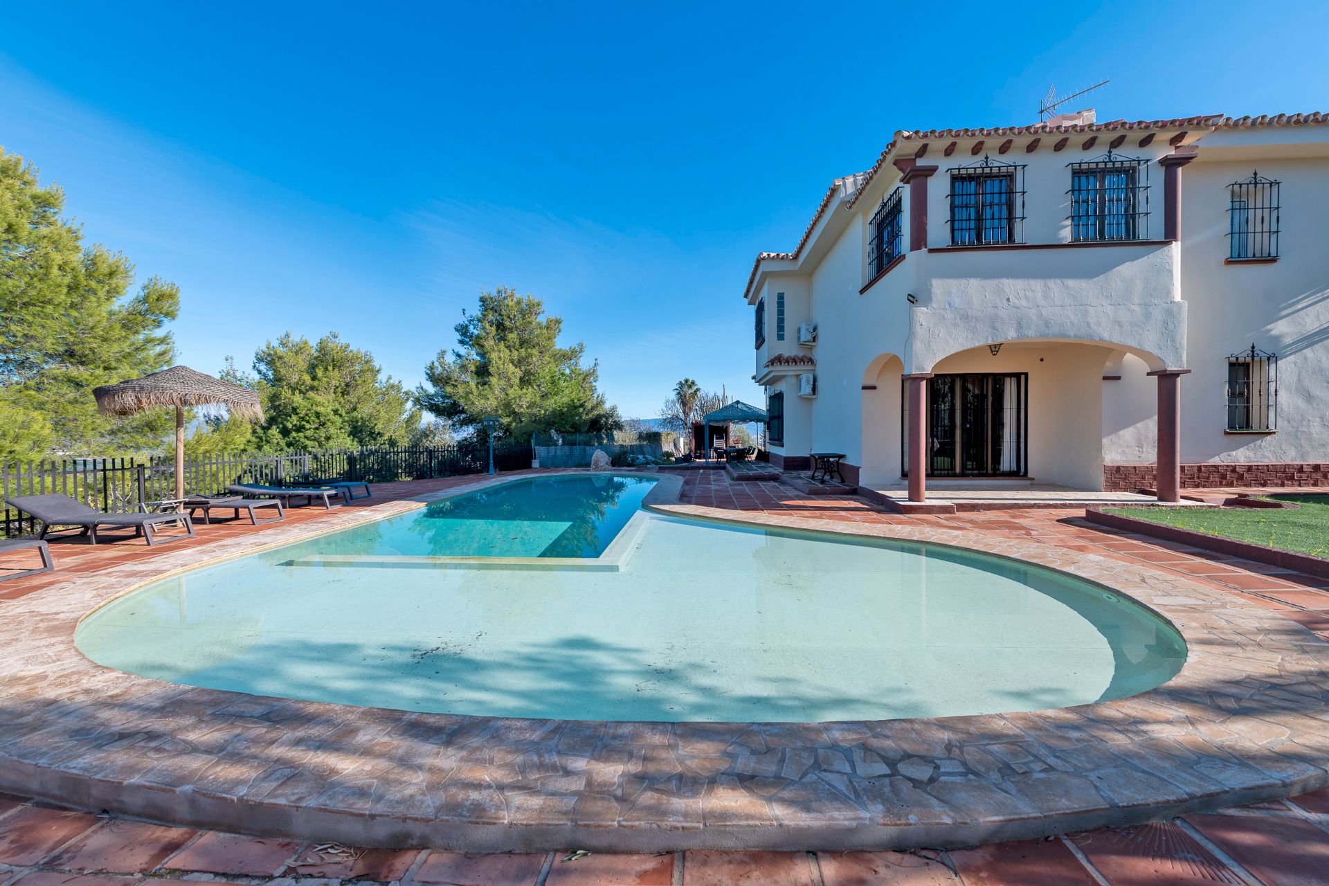 Casa o xalet en venda a Calle Manuel Aleixandre, Pinos de Alhaurín