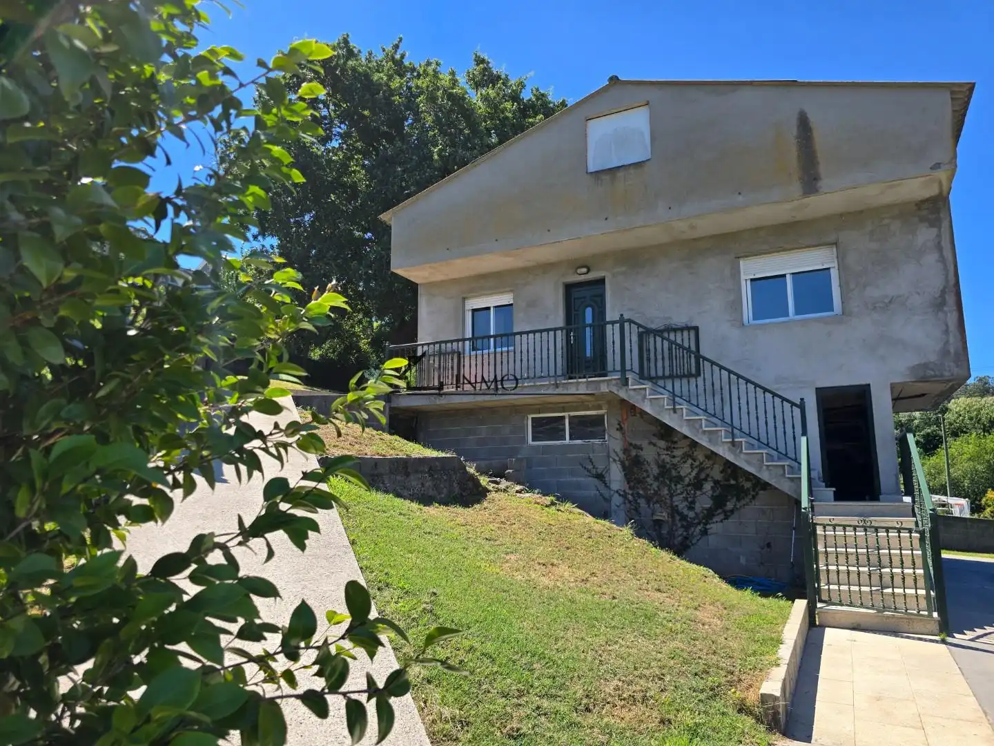 Vista exterior de Casa o chalet en venta en Pontevedra Capital  con Calefacción, Jardín privado y Terraza