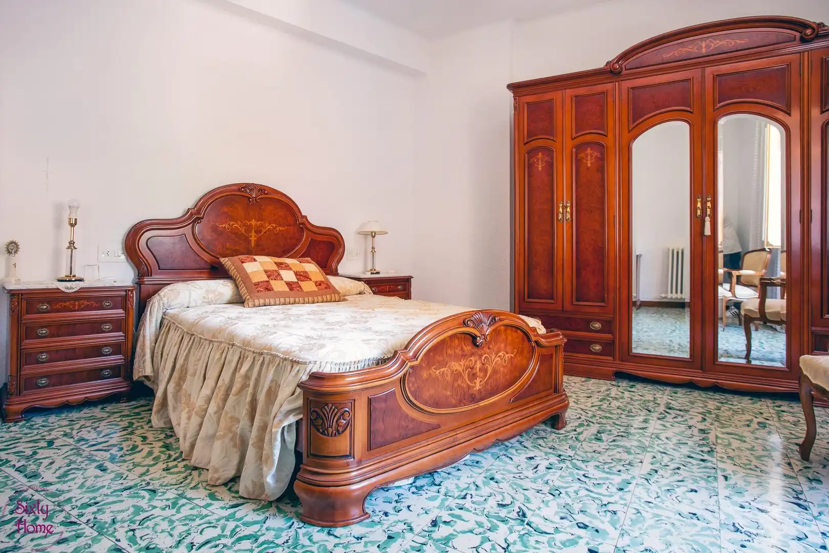 Dormitori de Casa o xalet en venda en Andorra (Teruel) amb Jardí privat, Traster i Moblat