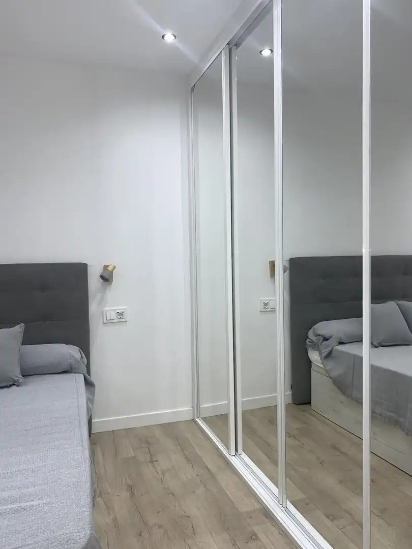 Bedroom of Flat for rent in Madrid  with Air Conditioner and Furnished