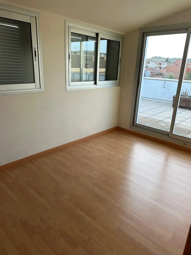 Schlafzimmer von Maisonette zum Verkauf in Alpicat mit Klimaanlage und Schwimmbad
