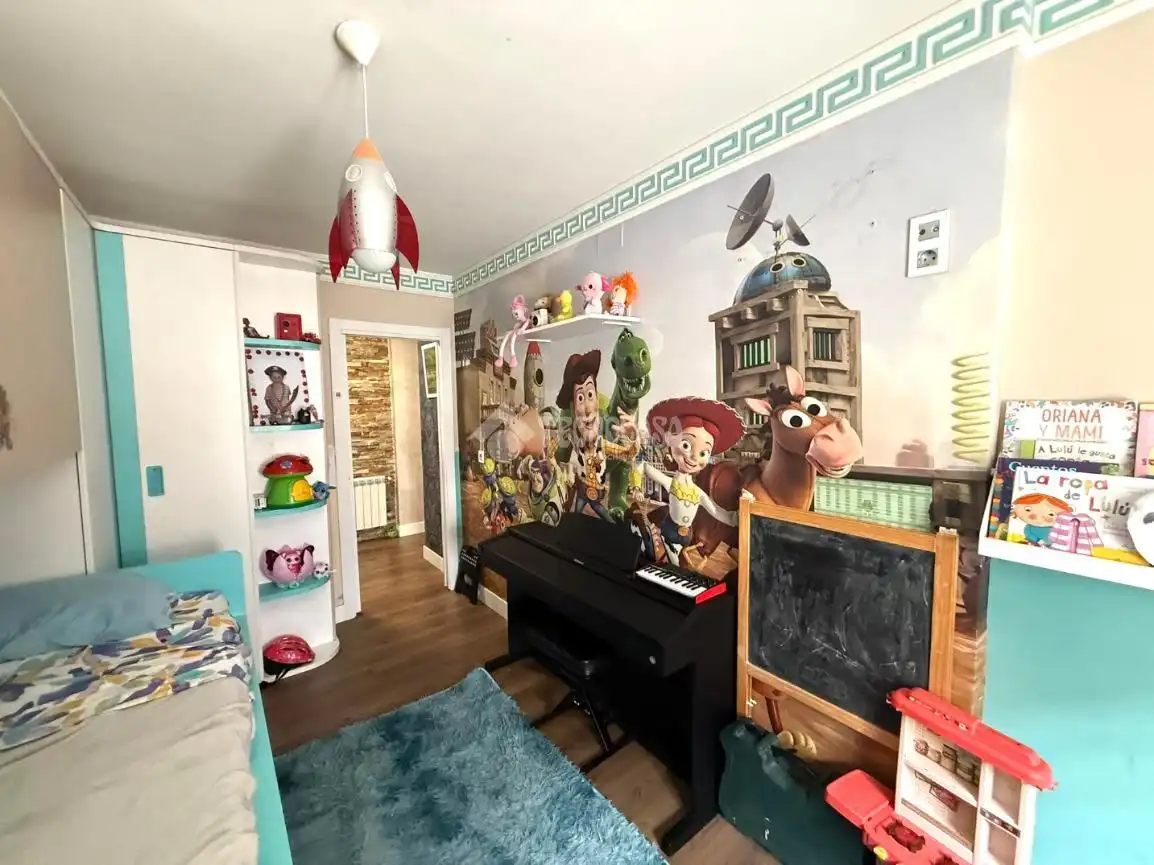 Bedroom of Flat for sale in Pintores - Ferial