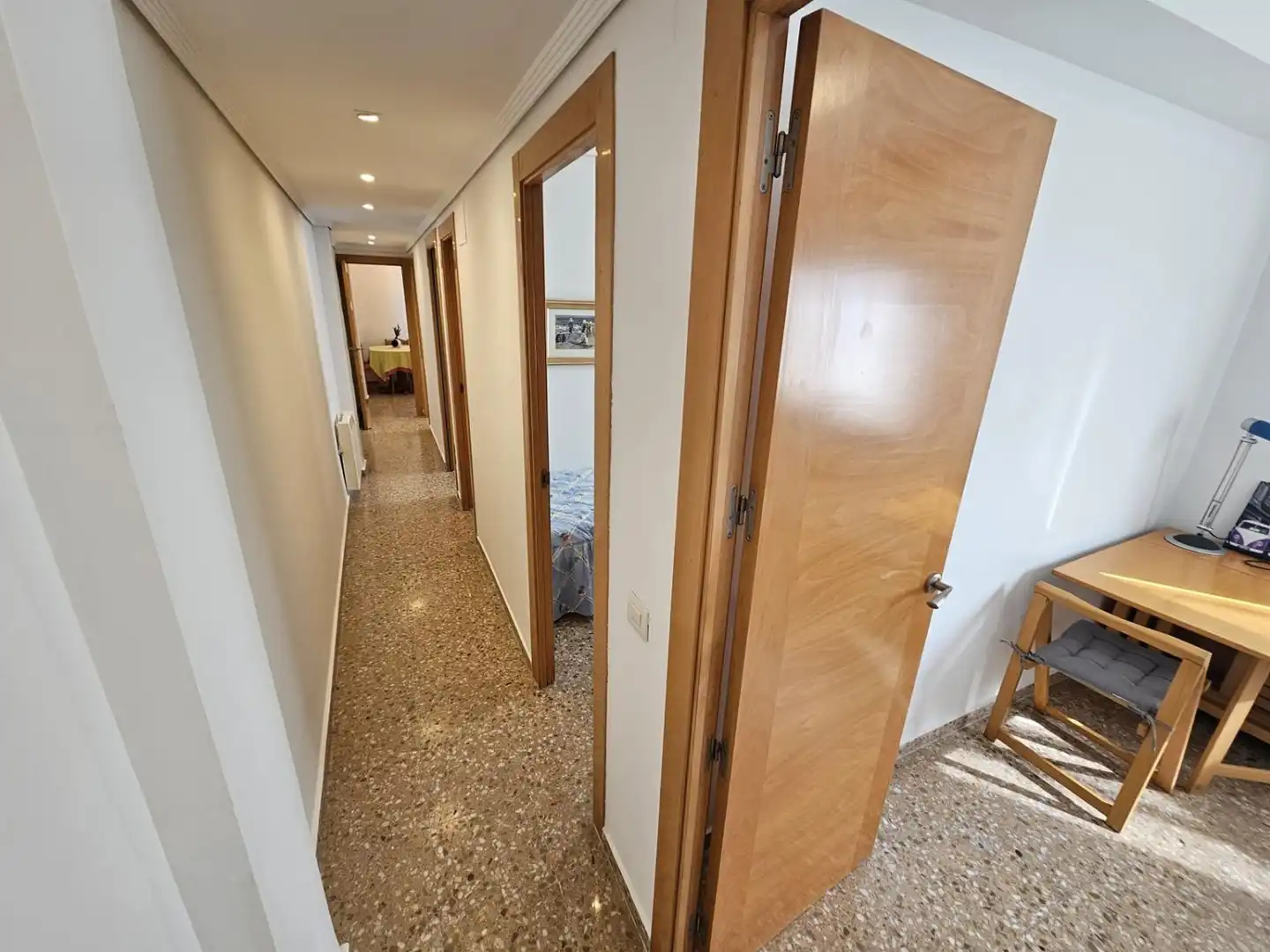 Attic for rent in Avenida de Valencia - Avenida de Casalduch