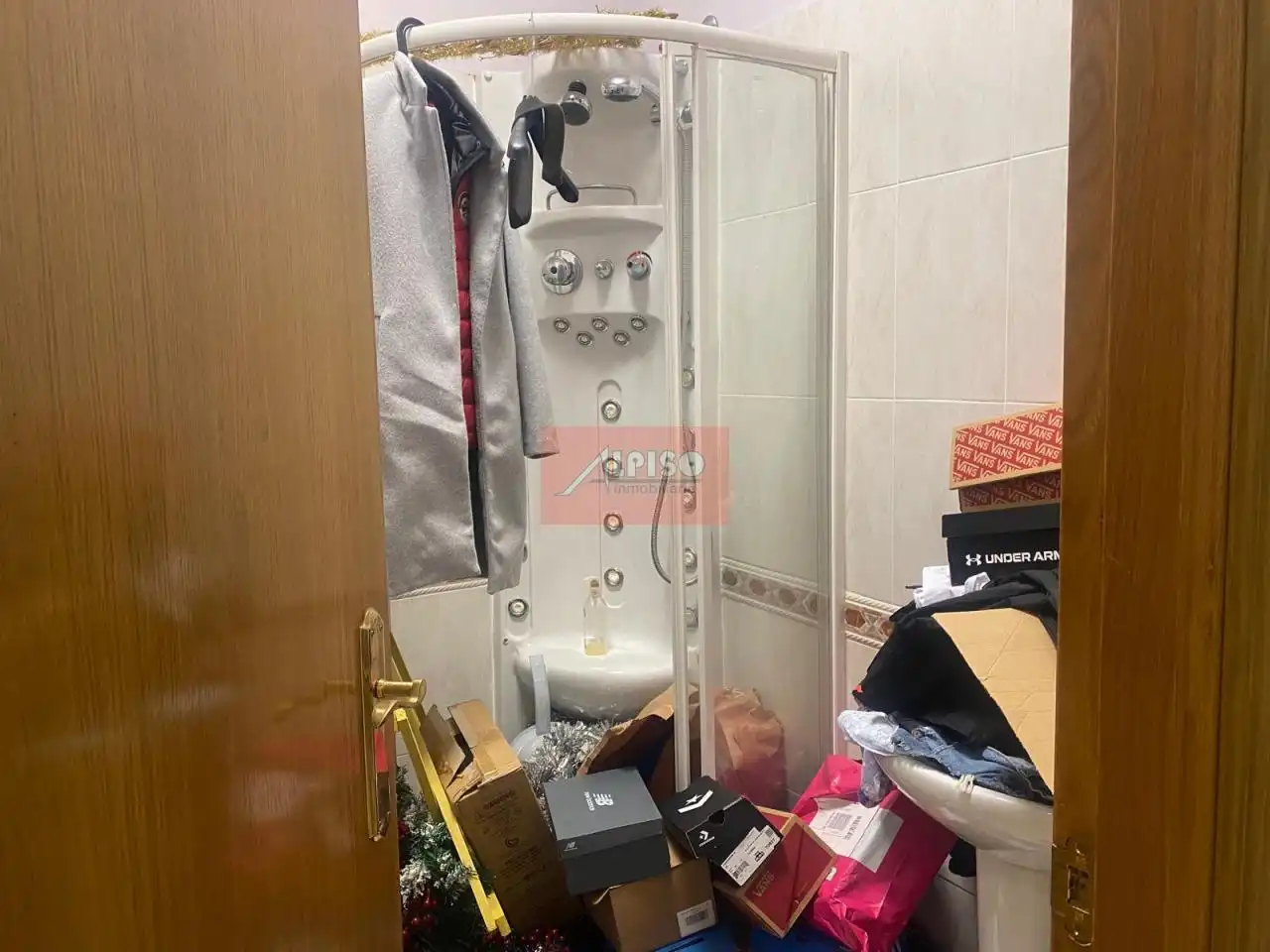 Badezimmer von Geschaftsraum zur Miete in Ourense Capital  mit Klimaanlage und Möbliert