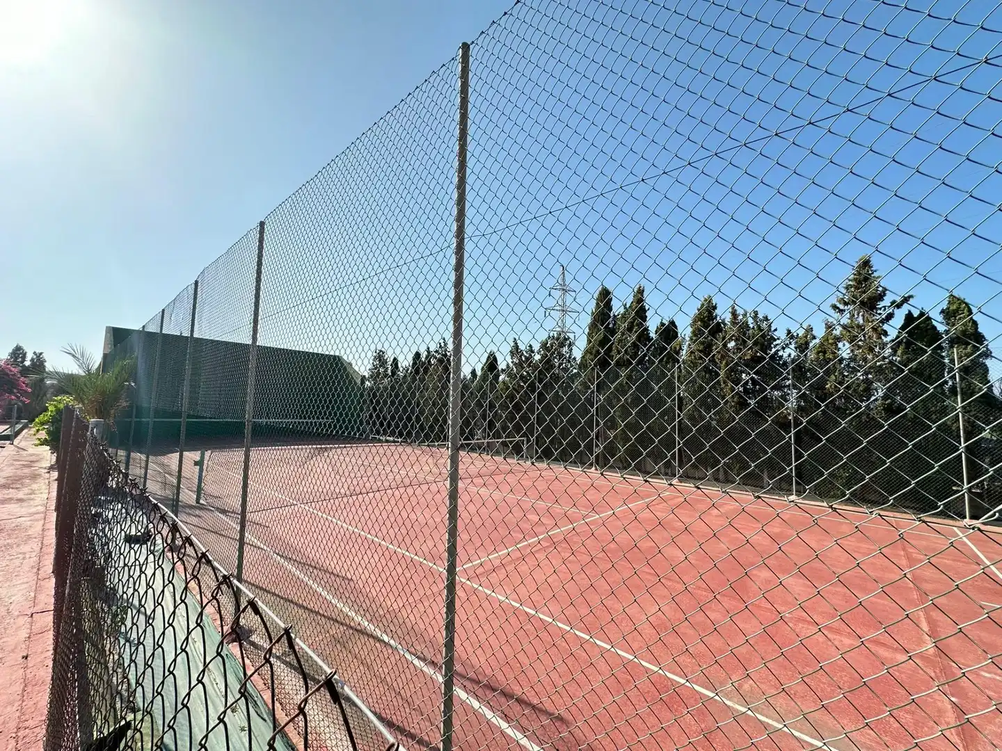 Vista exterior de Casa o xalet en venda en Alicante / Alacant amb Jardí privat, Terrassa i Traster