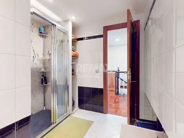 Flat for sale in Vigo   with Heating, Parquet flooring and Storage room