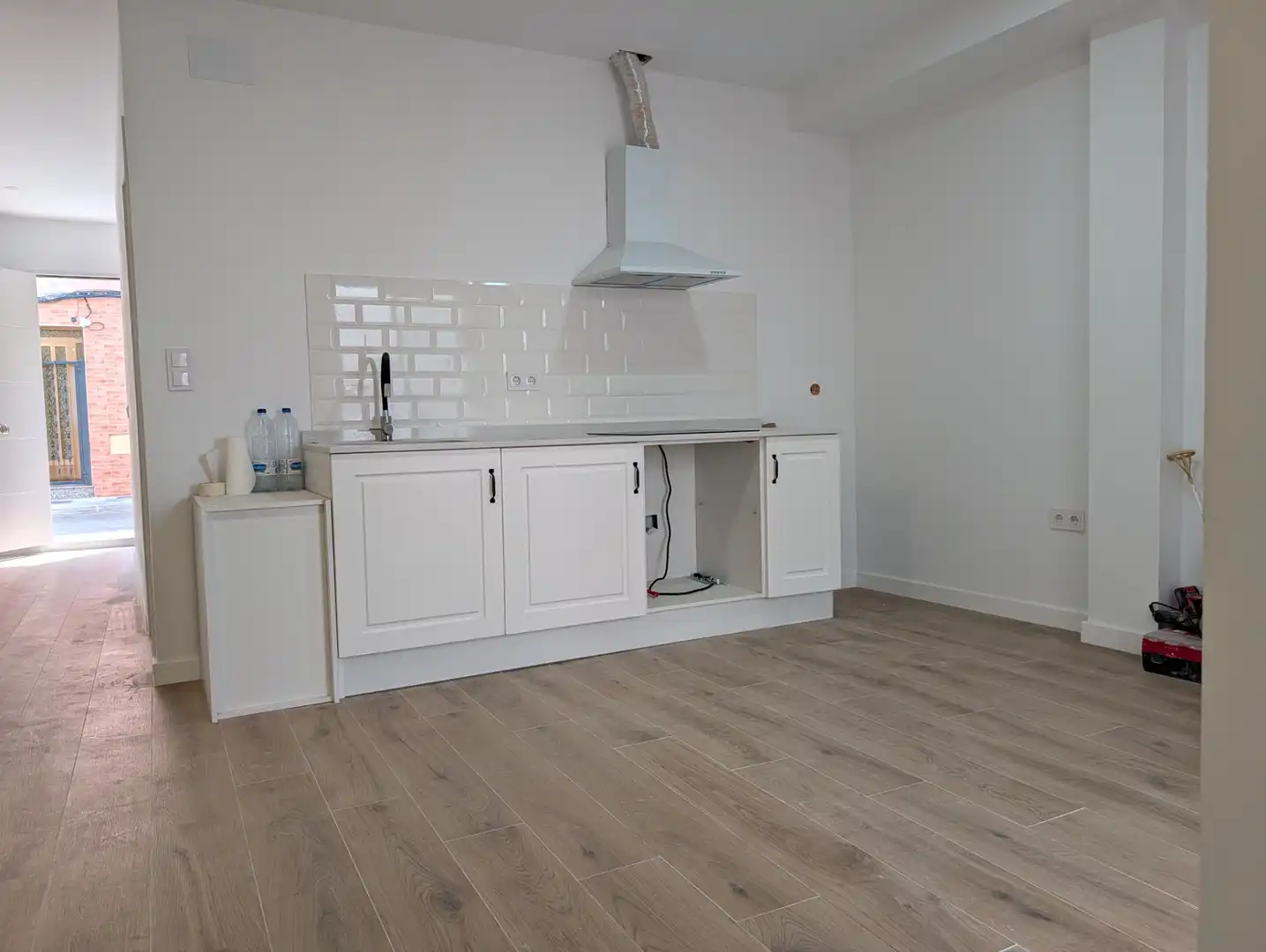 Kitchen of Flat for sale in Sagunto / Sagunt  with Terrace and Oven