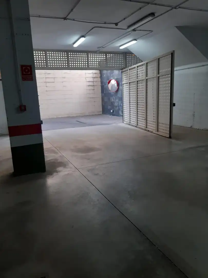 Parkplatz von Garage zur Miete in Molina de Segura