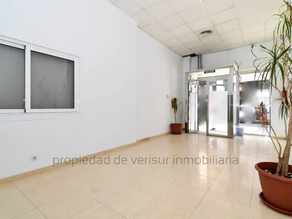 Local comercial de lloguer a Casco Antiguo, imagen 2