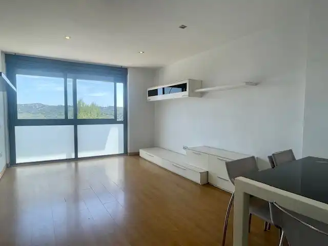 Wohnzimmer von Wohnung zum Verkauf in Viladecavalls mit Klimaanlage, Heizung und Parkett