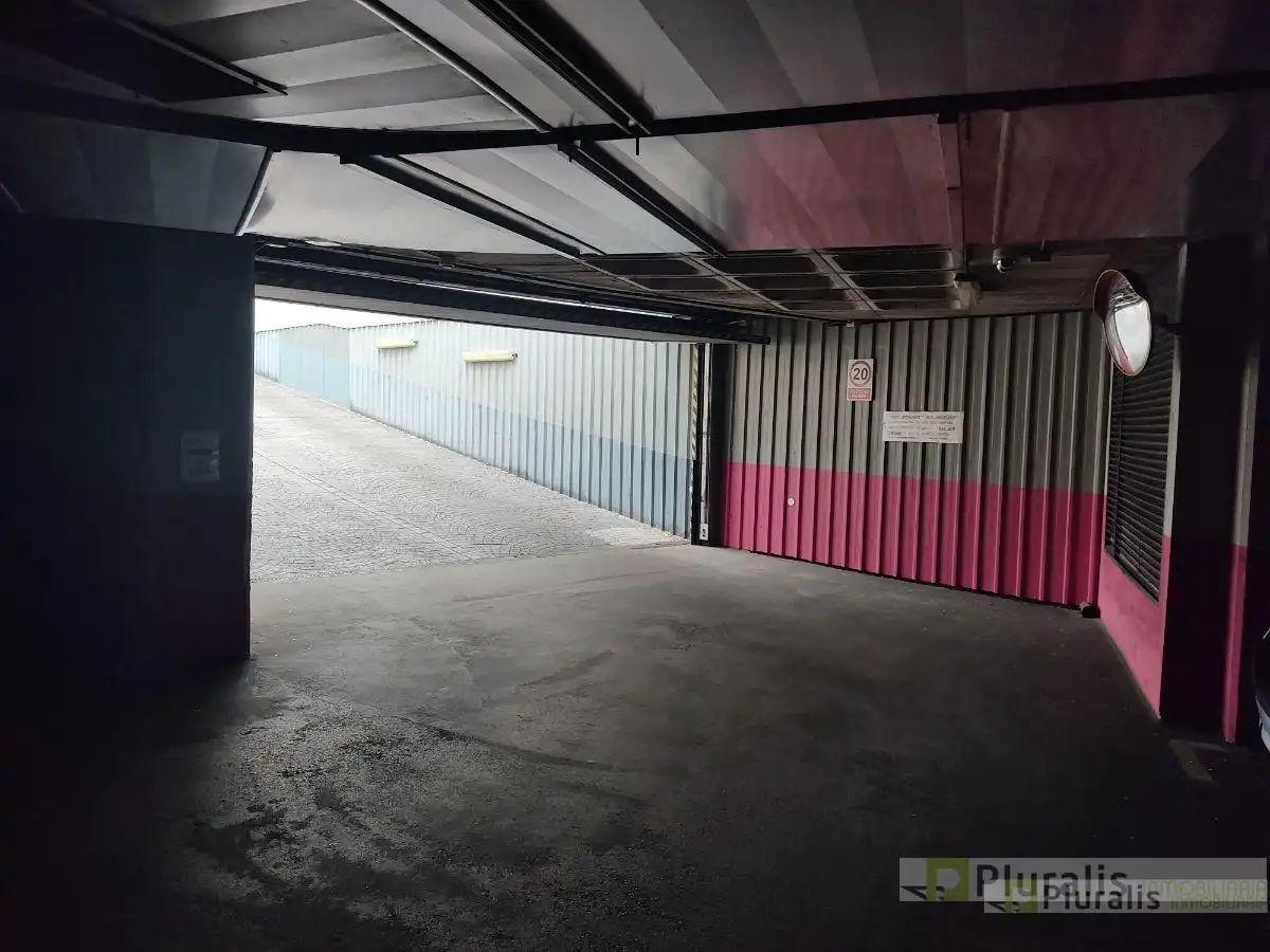 Parking of Garage for rent in La Alhóndiga