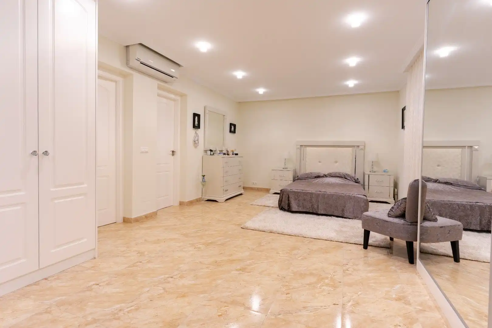 Casa o xalet en venda en Torrevieja amb Aire condicionat, Calefacció i Jardí privat