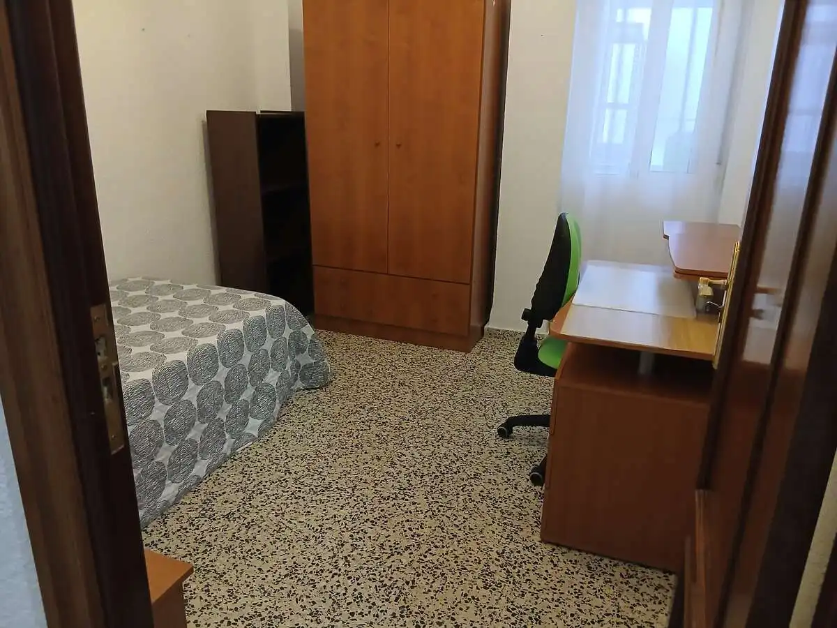 Piso de alquiler en Doctor Pareja Yébenes, Plaza de Toros