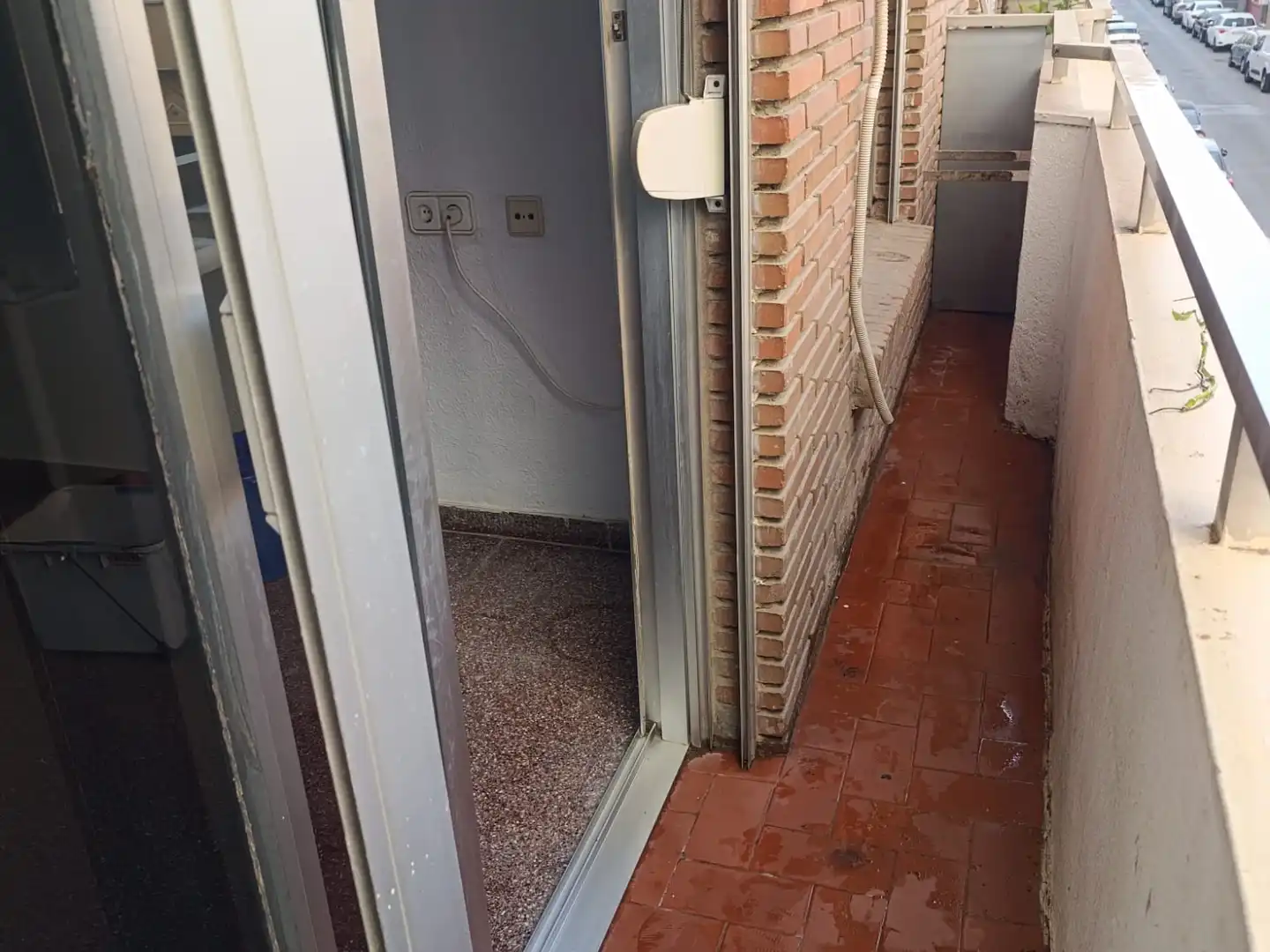 Balcony of Apartments for rent in Sevilla  with Air Conditioner, Terrace and Washing machine