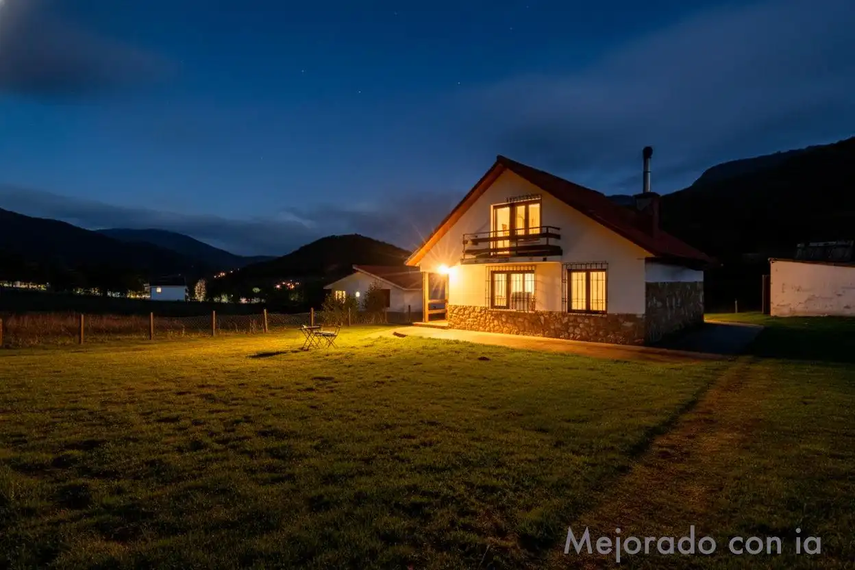 Vista exterior de Casa o chalet en venta en Burón con Jardín privado y Amueblado