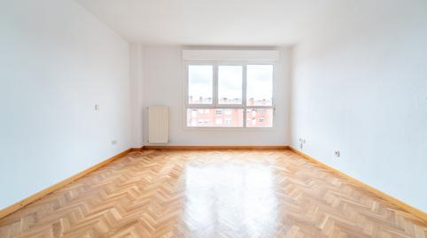 Foto 4 de Planta baja en venta en Calle de Laponia, 1, Horcajo,  Madrid Capital